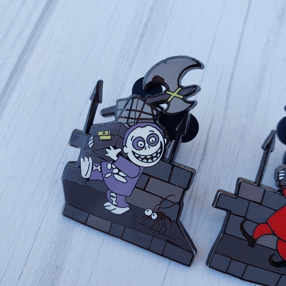 Lock Shock and Barrel Disney Rare Pins - Picture 5 of 6